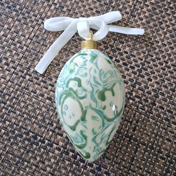 Set of 4 New Glass Holiday Ornaments - Picture 3 of 6